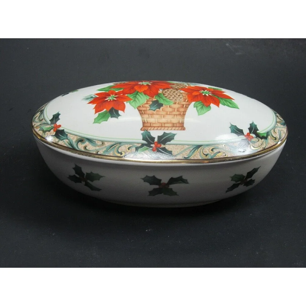 Mikasa Christmas Poinsettia Basket Covered Oval  Trinket Box